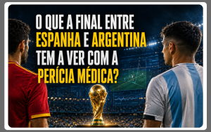 Jogadores com uniformes de Espanha e Argentina diante da taça, com telas de análise de lances ao fundo.